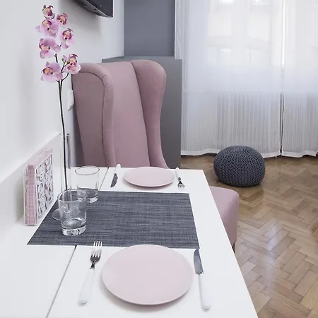 Apartment Dom